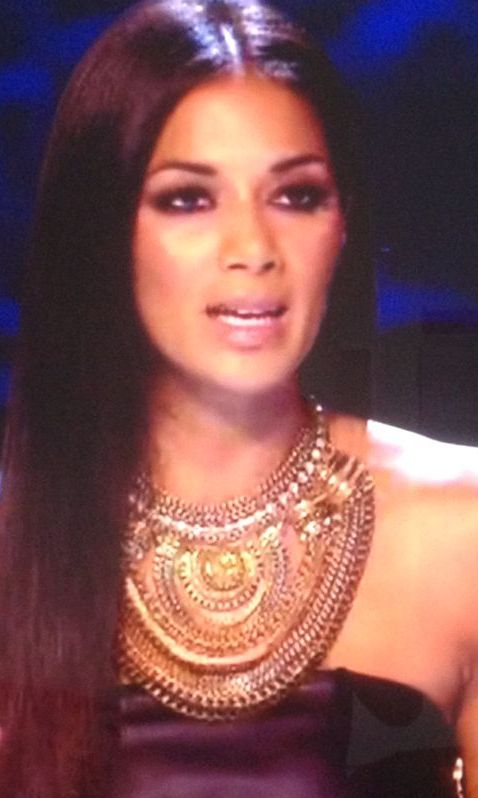'Nicole' Short Bib Necklace