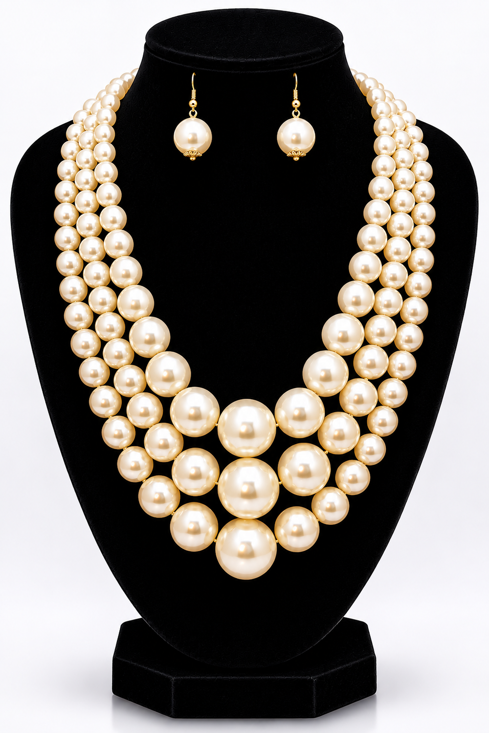 'RIRI'  URBAN GLAM PEAL NECKLACE AND EARRING SET