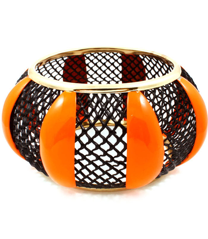 Close-up of vintage chunky bangles with textured design – statement jewelry by House of Zalex