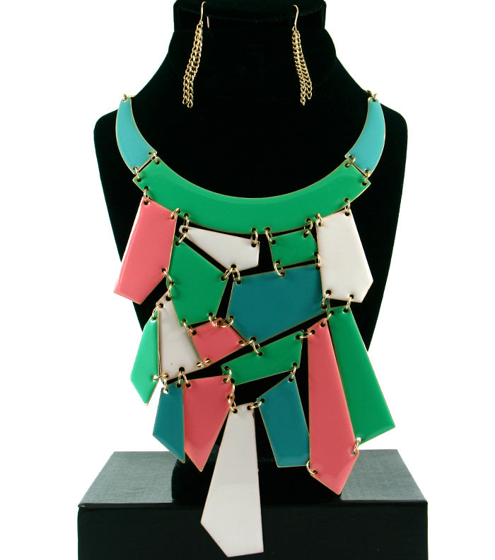 'BEYONCE' TEARDROP NECKLACE AND EARRING SET