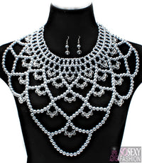 “Zara” Crystal Bead Pearl Necklace and Earring Set