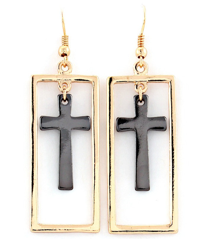 “Zara” Fish Hook Gold Earrings