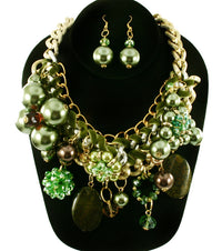 'Zara' Beaded Pearl Necklace and Earring Set