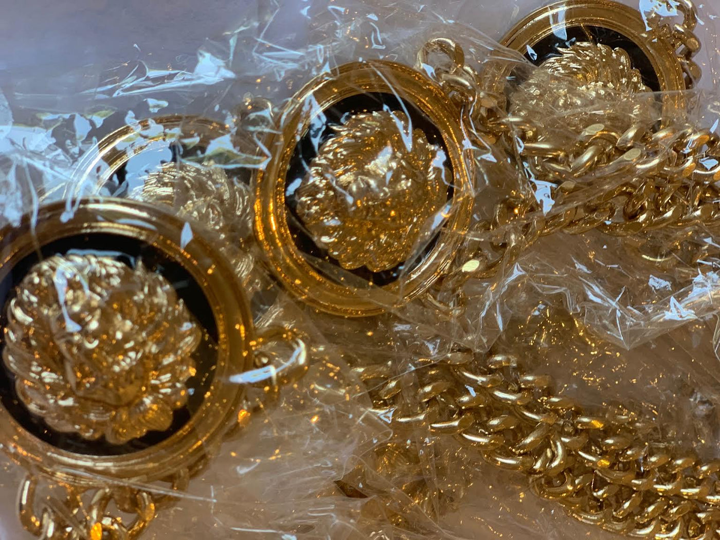 URBAN GLAM LÖWENKOPF-HALSKETTE
